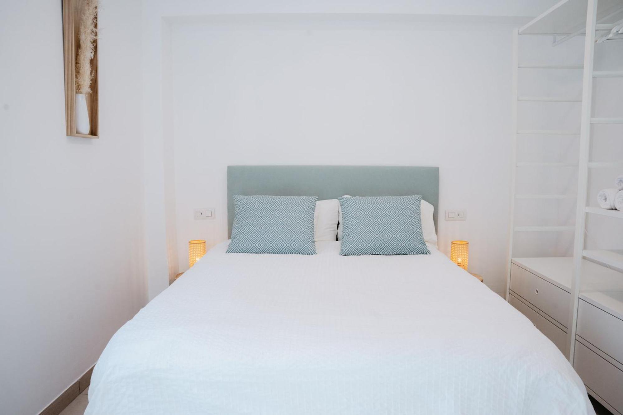 Las Canteras Beach Suites Лас Палмас де Гран Канария Екстериор снимка