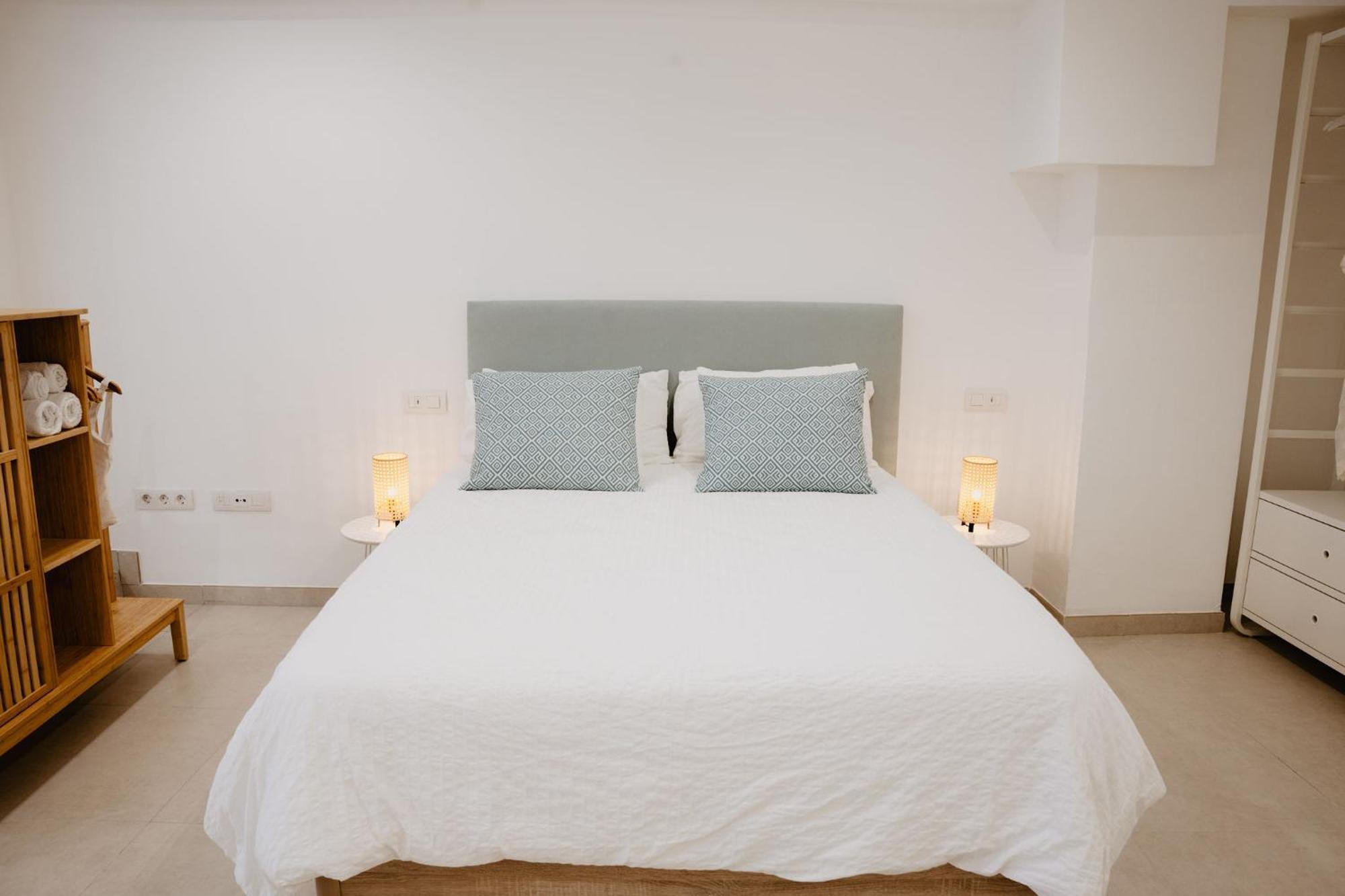 Las Canteras Beach Suites Лас Палмас де Гран Канария Екстериор снимка