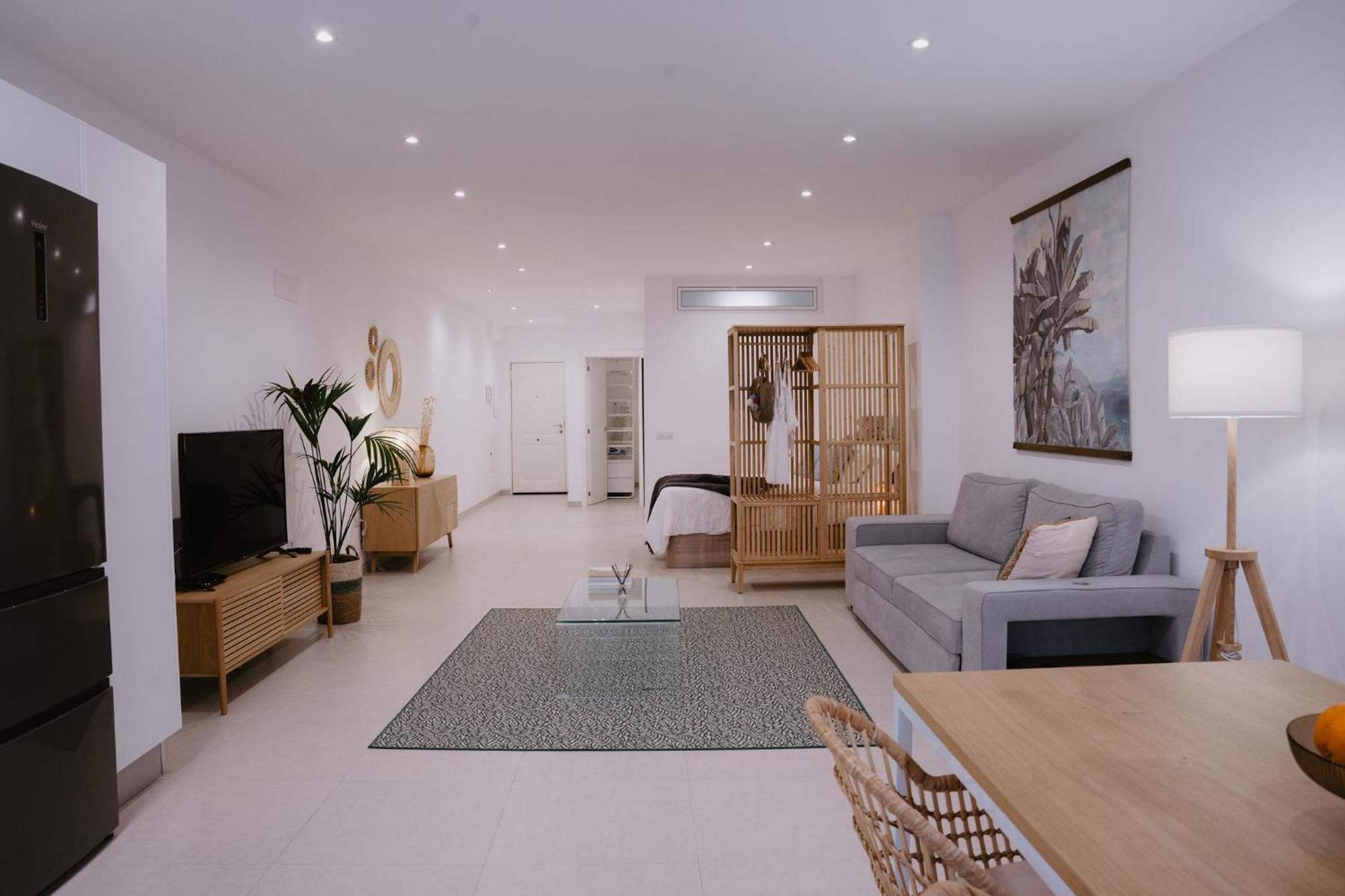 Las Canteras Beach Suites Лас Палмас де Гран Канария Екстериор снимка