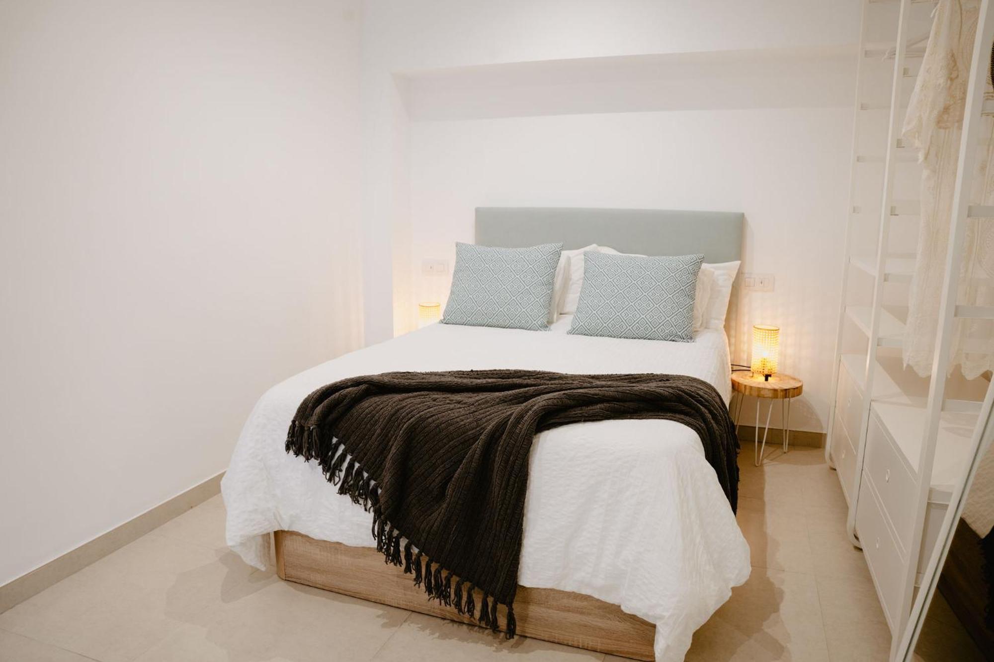 Las Canteras Beach Suites Лас Палмас де Гран Канария Екстериор снимка